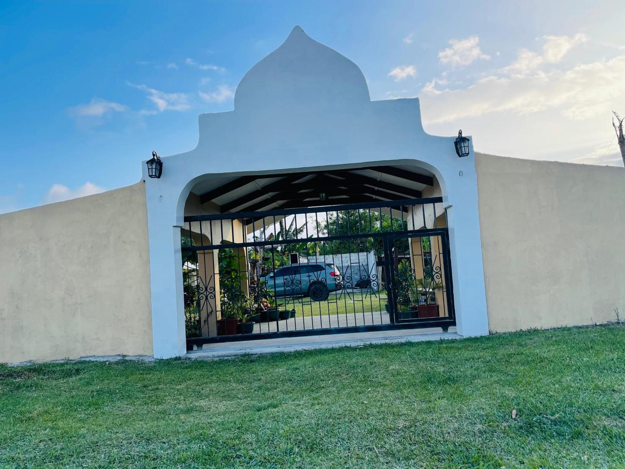 Bed and Breakfast Janessa'S Dwellery Port Vila Exteriér fotografie